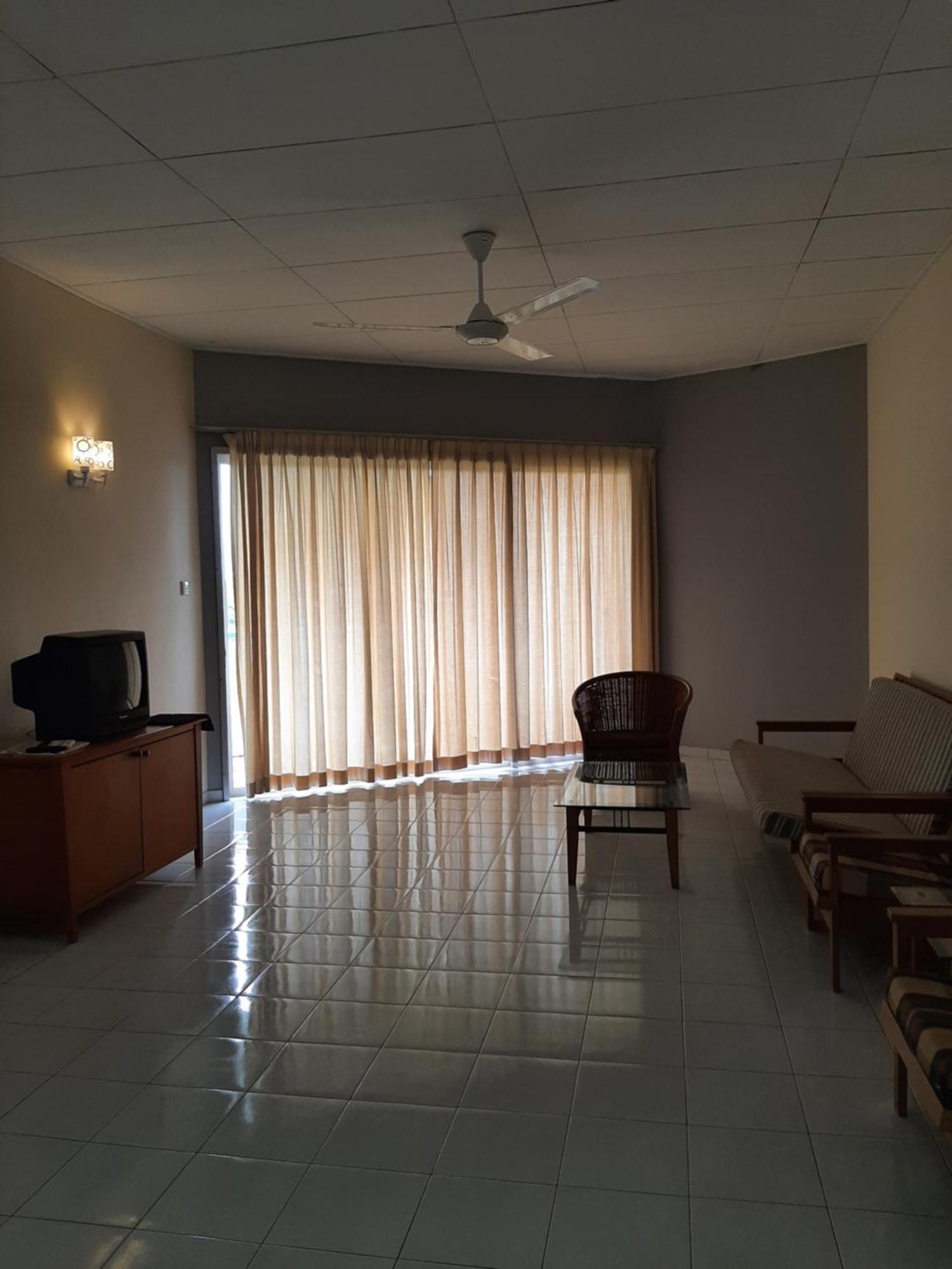 Seri Bulan Condo Port Dickson Buitenkant foto
