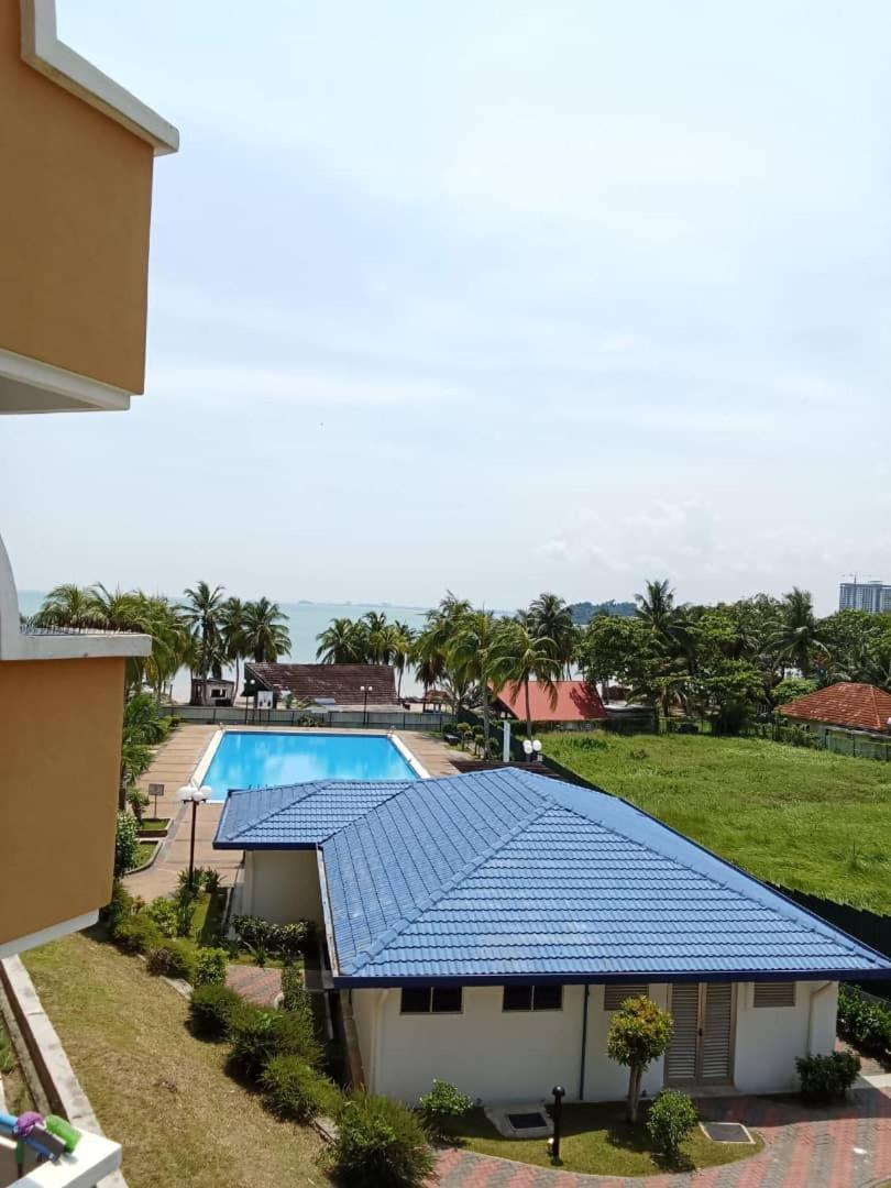 Seri Bulan Condo Port Dickson Buitenkant foto