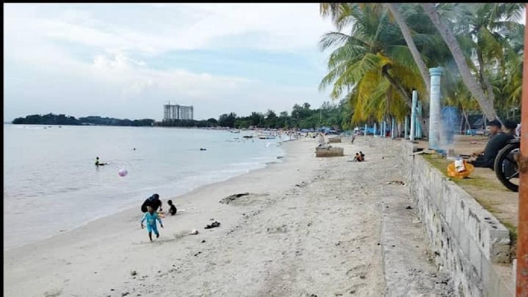 Seri Bulan Condo Port Dickson Buitenkant foto