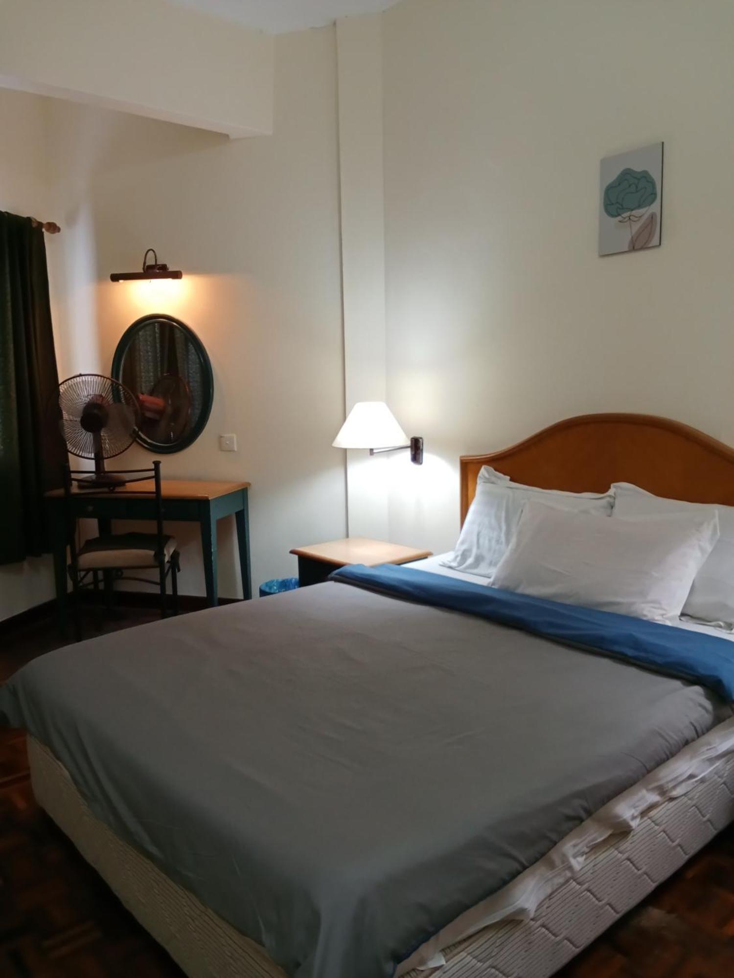 Seri Bulan Condo Port Dickson Buitenkant foto